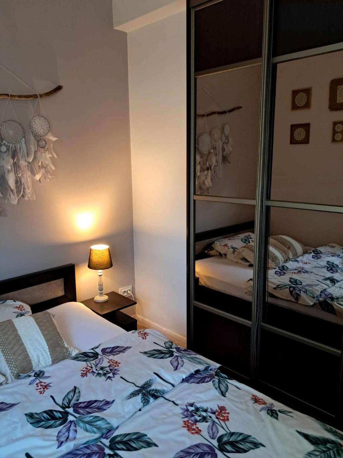 Apartament Julia 1-4 Os Parter Balkon Garaz Westerplatte Kielce Dış mekan fotoğraf