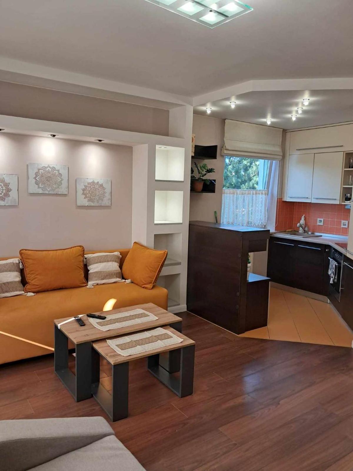 Apartament Julia 1-4 Os Parter Balkon Garaz Westerplatte Kielce Dış mekan fotoğraf